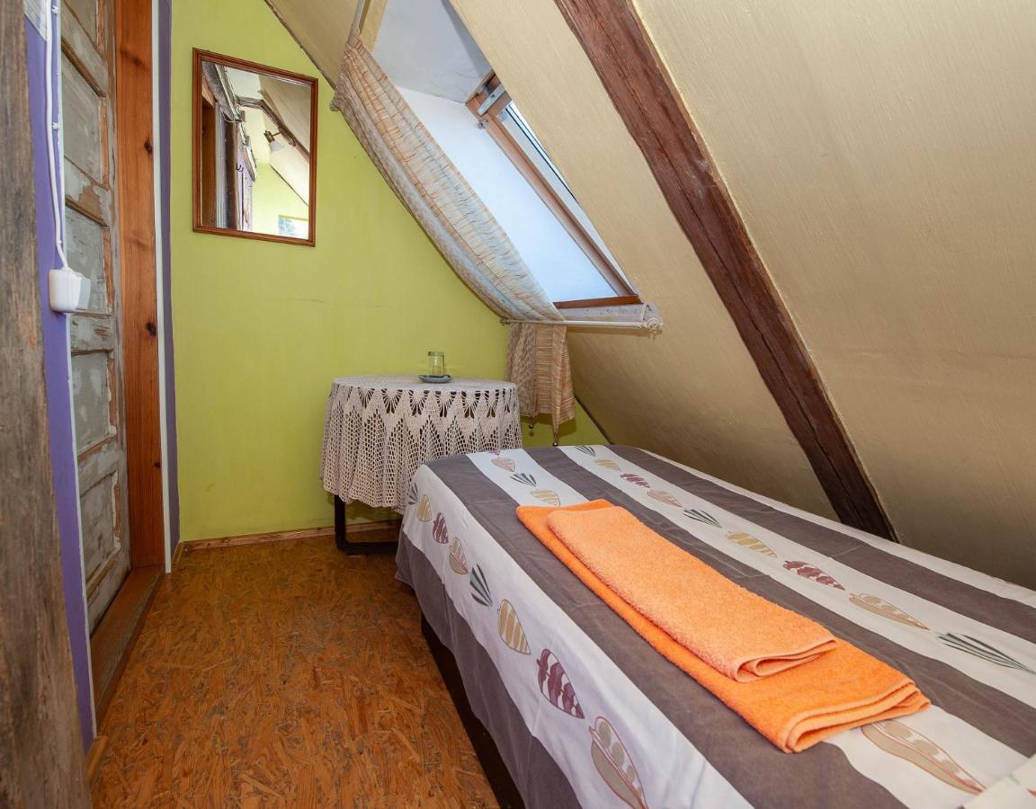 Balta Maja Hotel Pilsrundale Ngoại thất bức ảnh