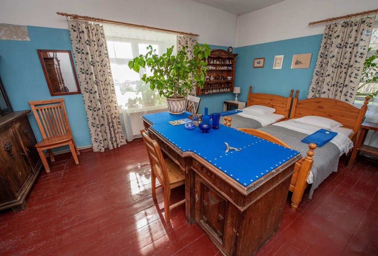 Balta Maja Hotel Pilsrundale Ngoại thất bức ảnh