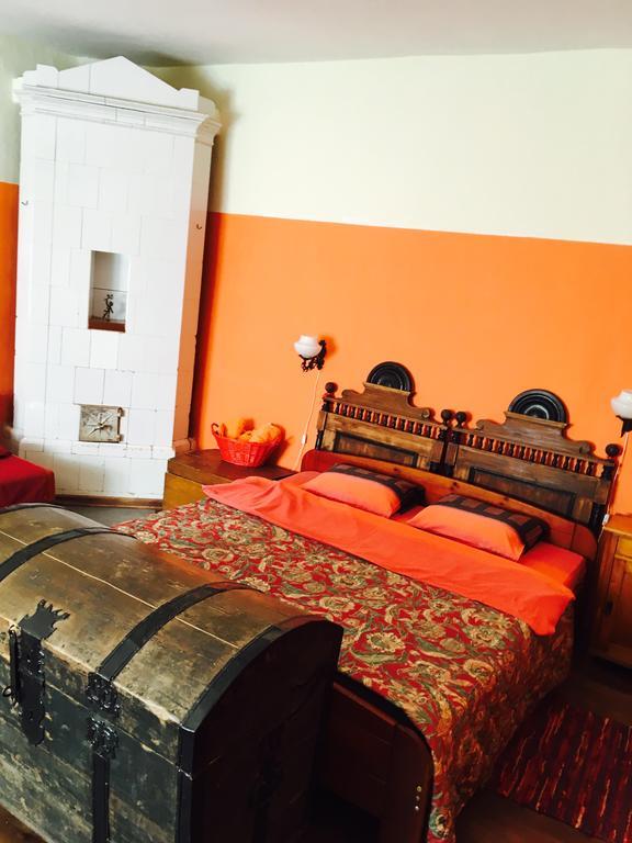 Balta Maja Hotel Pilsrundale Ngoại thất bức ảnh