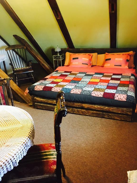 Balta Maja Hotel Pilsrundale Ngoại thất bức ảnh